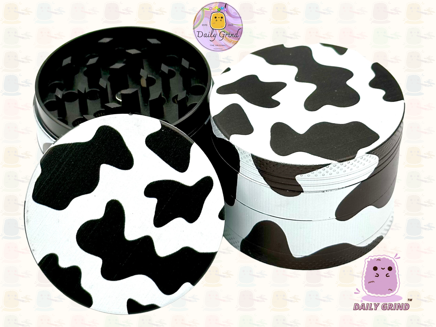 Precioso diseño con estampado de vaca: regalo de molinillo de hierbas metálico de alta calidad y 4 piezas de 50 mm