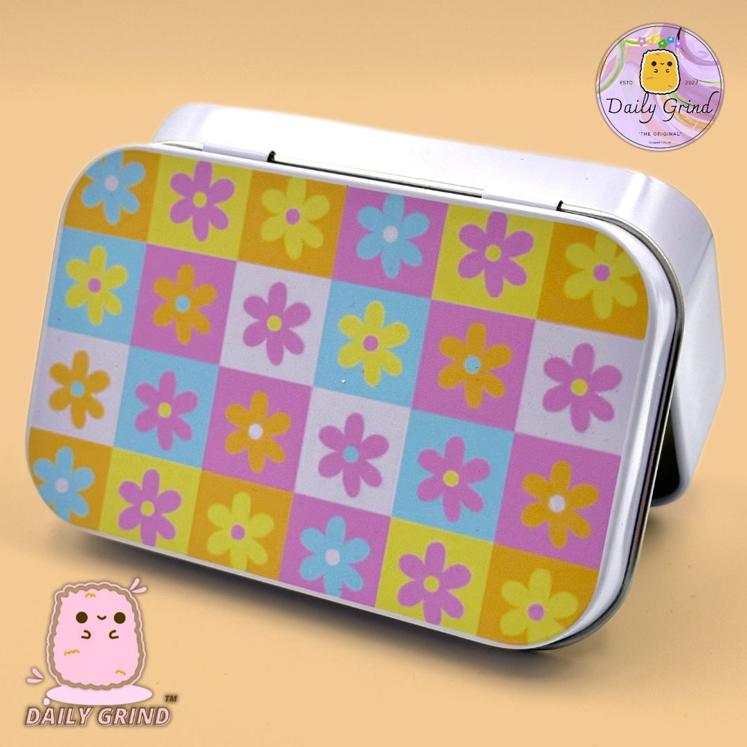 Cute Check Board Flowers Pastel Tones 1oz White / Crystal / Jewellery / Coins / Bits & Pieces / Hide / Money / Make-Up 1oz White Hinge Lid Tin Box Gift - 9.5 x 6.2 x 2 cm - Cute Funny Metal Organiser Gift Idea
