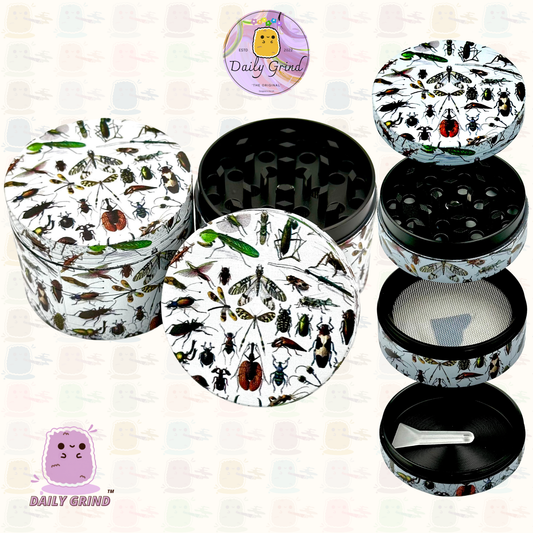 Insectes et insectes rampants effrayants style graphique vintage - 50 mm 4 pièces de haute qualité personnalisé broyeur d'herbes en métal cadeau 