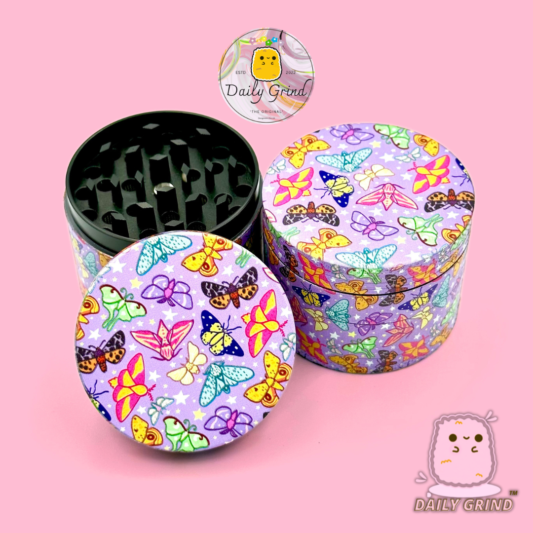 Papillons colorés roses filles mignonnes Design dessin animé Kawaii - 50mm 4 pièces cadeau de broyeur d'herbes en métal personnalisé de haute qualité 