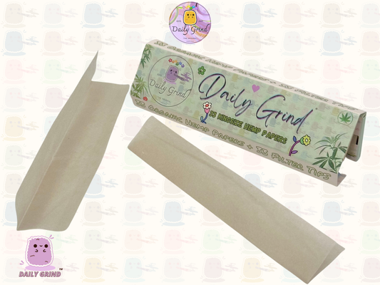 Papel de liar tamaño king de cáñamo Daily Grind™ con puntas para cucarachas: ¡alta calidad, súper lindo! 33 Hojas + Tarjeta Filtro. Regalo