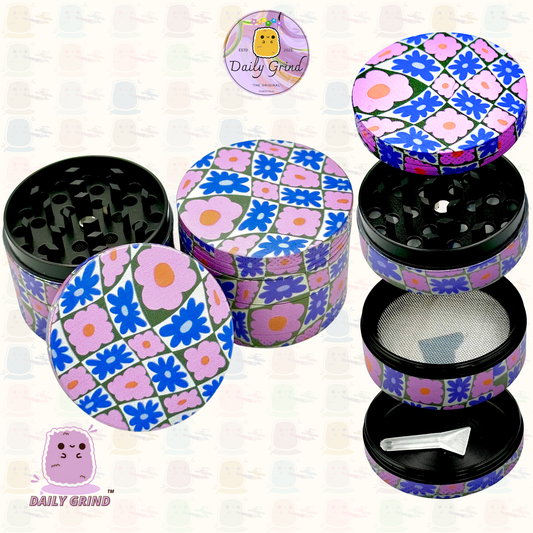 60's &amp; 70's Cute Flower Power Pink Purple Pattern - 50mm 4 Pièces Haute Qualité Custom Metal Herb Grinder Cadeau 