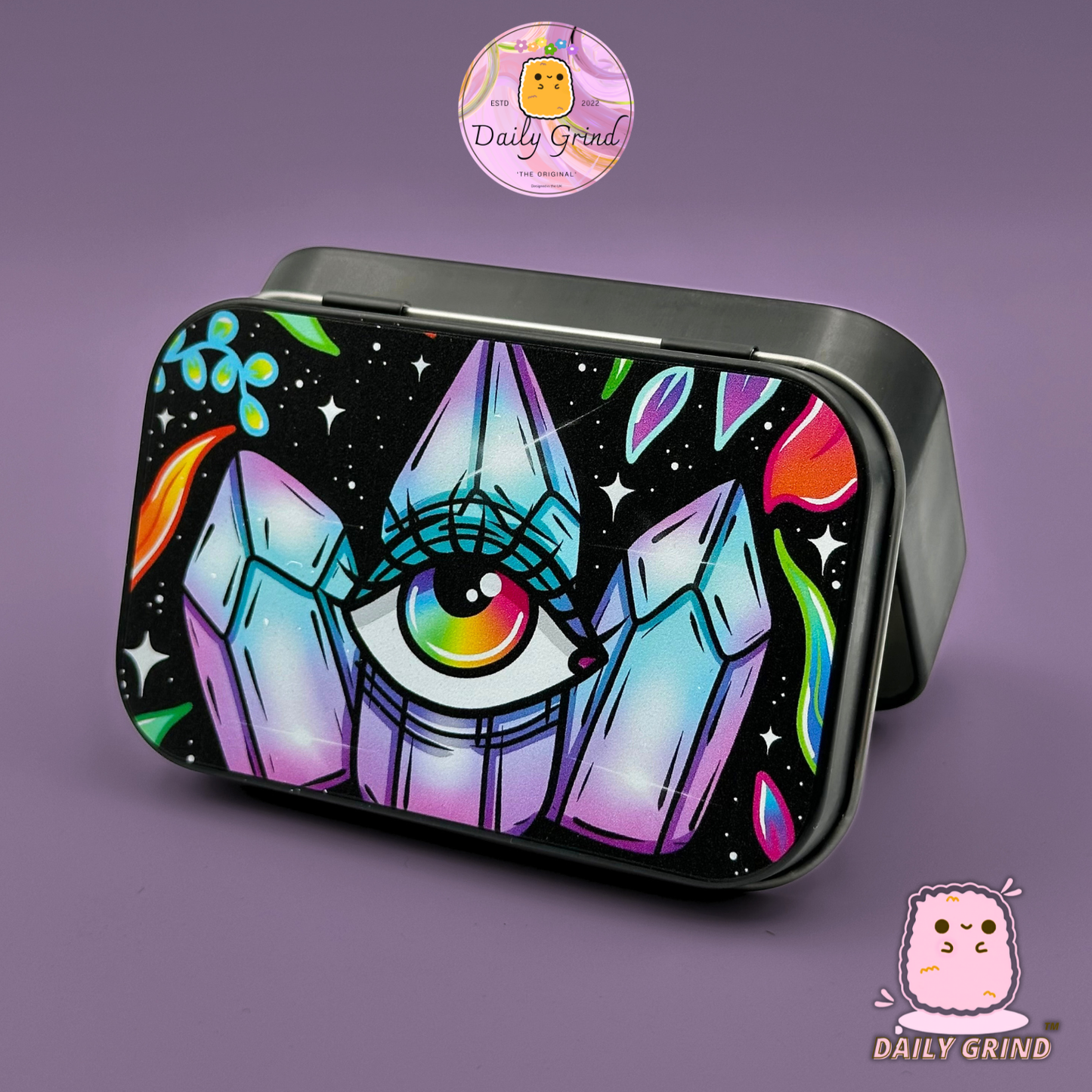 3 Crystals Third Eye Cartoon Art - 1oz Black / Crystal / Jewellery / Coins / Bits & Pieces / Hide / Money / Make-Up 1oz Black Hinge Lid Tin Box Gift - 9.5 x 6.2 x 2 cm - Cute Funny Metal Organiser Gift Idea