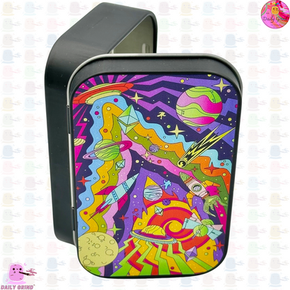 Crazy Cartoon Alien Abduction Colourful - 1oz Black / Crystal / Jewellery / Coins / Bits & Pieces / Hide / Money / Make-Up 1oz Black Hinge Lid Tin Box Gift - 9.5 x 6.2 x 2 cm - Cute Funny Metal Organiser Gift Idea