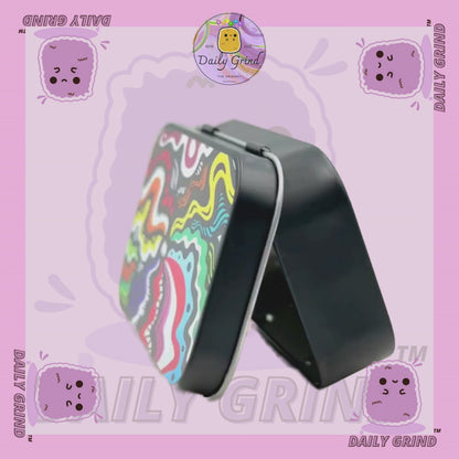 Années 90 Galaxie Planètes colorées Design de l'espace extra-atmosphérique 2oz Pilule de tabac noir Baccy Cachette Pièces Cristaux Bijoux Charnière Couvercle Étain Cadeau