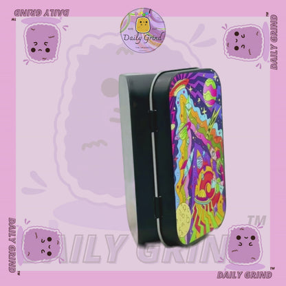 Crazy Cartoon Alien Abduction Colourful - 1oz Black / Crystal / Jewellery / Coins / Bits & Pieces / Hide / Money / Make-Up 1oz Black Hinge Lid Tin Box Gift - 9.5 x 6.2 x 2 cm - Cute Funny Metal Organiser Gift Idea